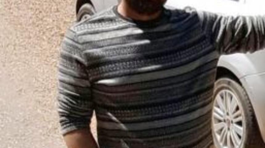 Kestiği Ağacın Altında Kalarak Can Verdi