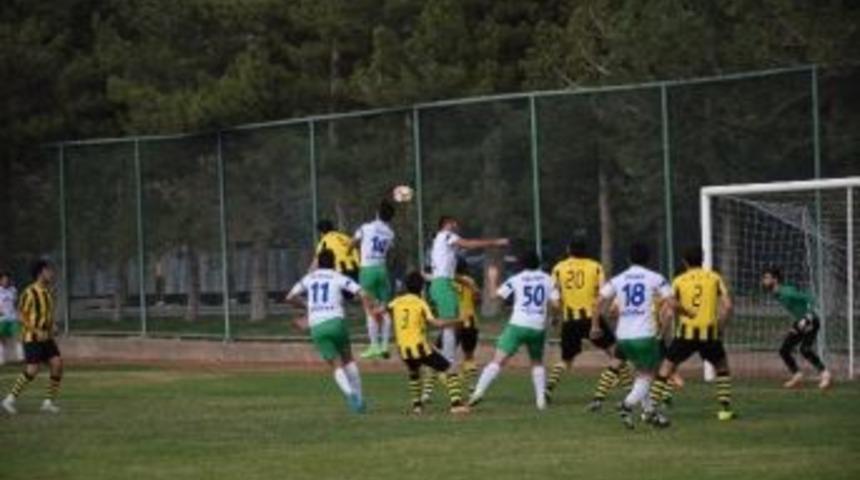 Zorlu Ma&ccedil;ta 3 Puan Emyo&rsquo;nun