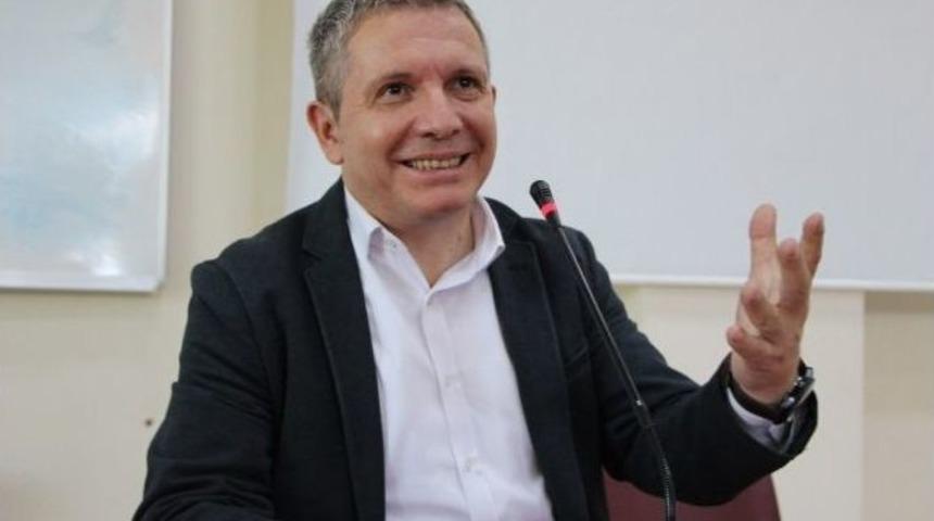 Erdoğan Arıkan Om&uuml;&rsquo;de &Ouml;ğrencilerle Buluştu