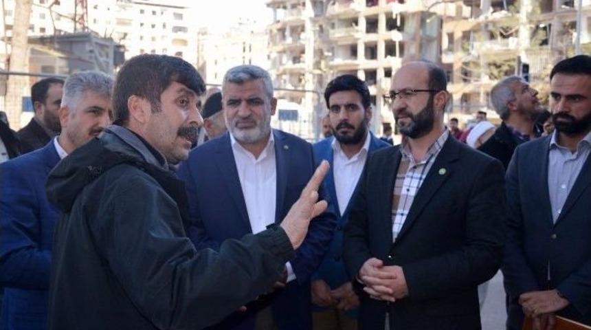 Turgut, Patlama B&ouml;lgesinde İncelemelerde Bulundu