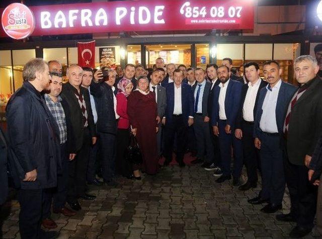 İsdef Yemeğine Esenyurt Belediye Başkanı Necmi Kadıoğlu Da Katıldı