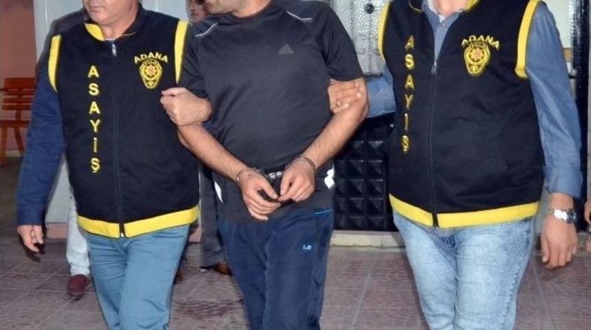 Bar &Ccedil;ıkışı 1&rsquo;i Ağır 3 Kişiyi Yaralayan Zanlı Yakalandı