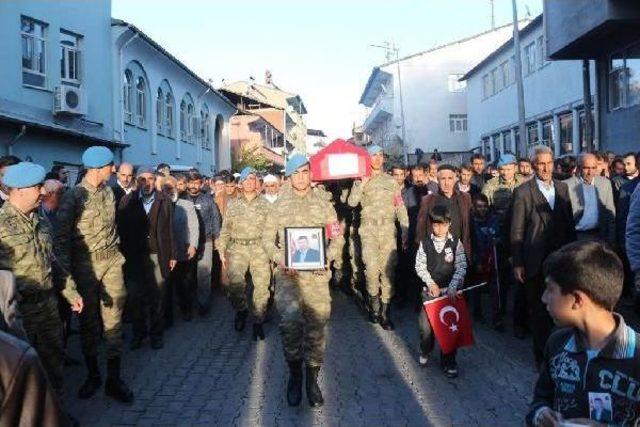 Bingöl'de 1 Köy Korucusu Şehit (2)