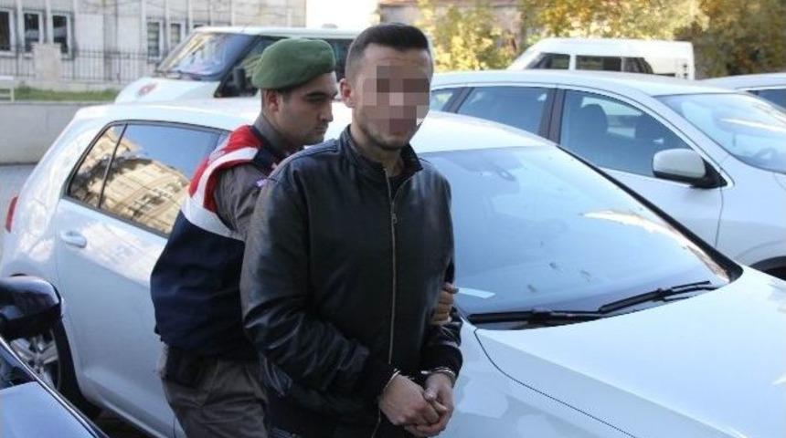 Hasta Numarası Yapıp Bı&ccedil;akla Yaralamaya 3 Tutuklama