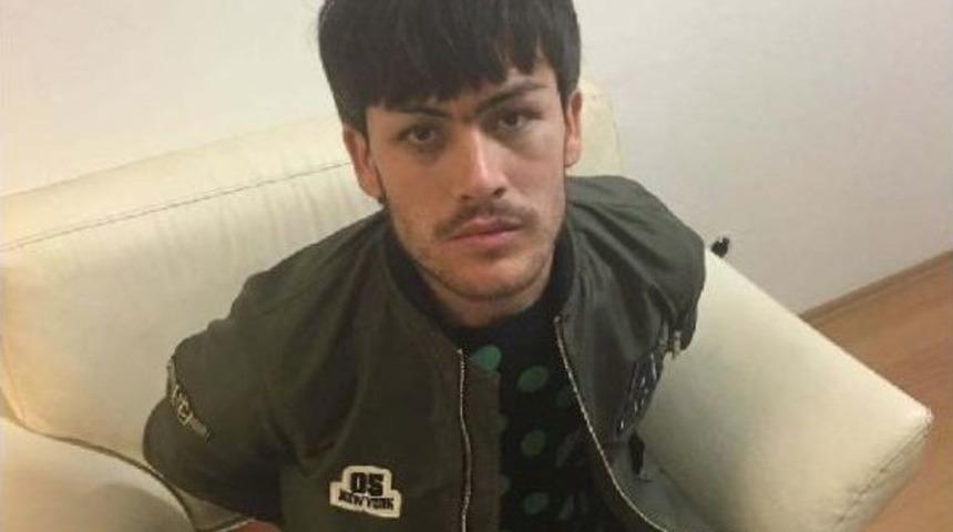 &Uuml;mraniye Cinayeti Ş&uuml;phelileri &Uuml;lkelerine Ka&ccedil;maya &Ccedil;alışırken Yakalandı