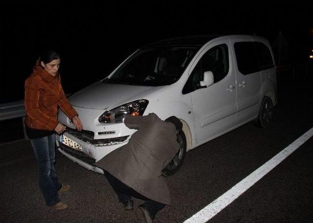 K&uuml;tahya&rsquo;da Zincirleme Trafik Kazasında 2 Kişi Yaralandı 1