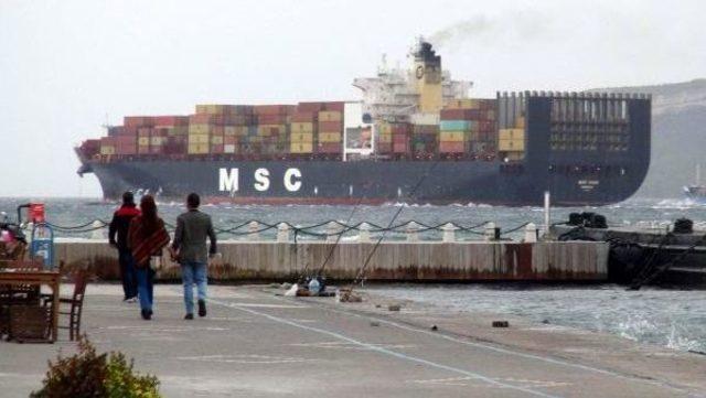 G&ouml;k&ccedil;eada Ve Bozcaada ya Iki G&uuml;nd&uuml;r Deniz Ulaşımı Yok 1