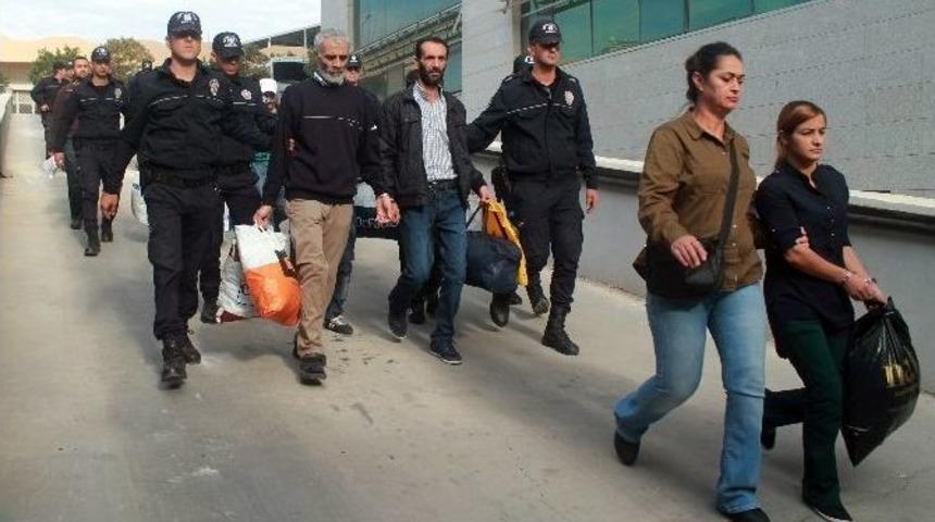 Mersin&rsquo;de Bombacılara Yardım Ve Yataklıktan 3 Kişi Tutuklandı