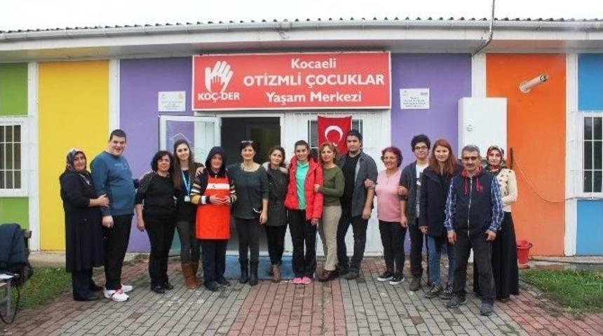 İzmit&rsquo;te Otizmli &Ccedil;ocuklara Sınıf A&ccedil;ıldı