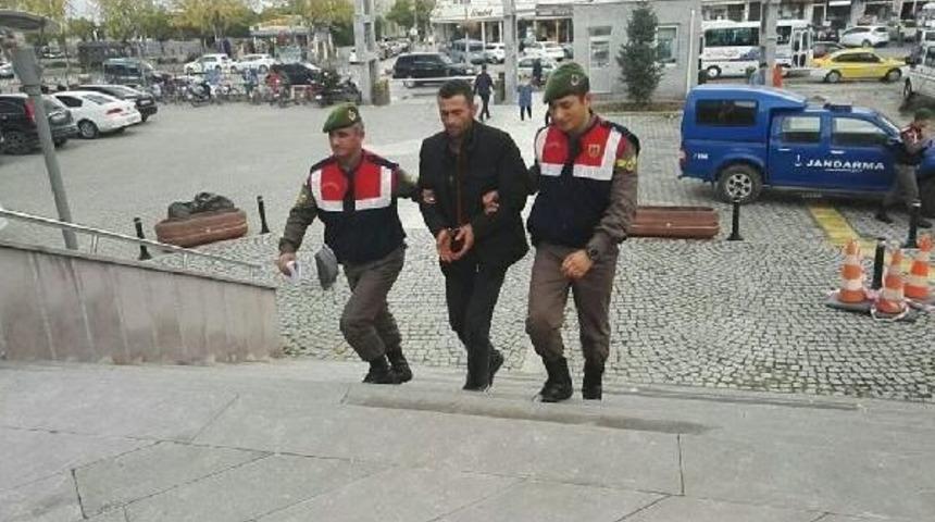 2 Yıldır Aranan H&uuml;k&uuml;ml&uuml;, Gizlendiği Barakada Yakalandı