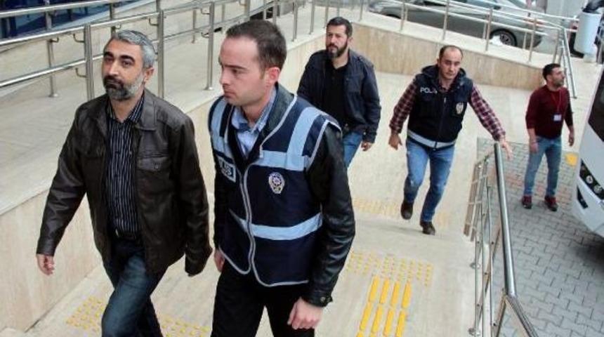 Fet&ouml; Operasyonlarını Y&ouml;neten Polis M&uuml;d&uuml;r&uuml;, Fet&ouml;'den Adliyede