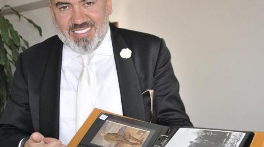 Darıcalı Işadamı M&uuml;zayedede 62 Atat&uuml;rk Fotoğrafı Aldı