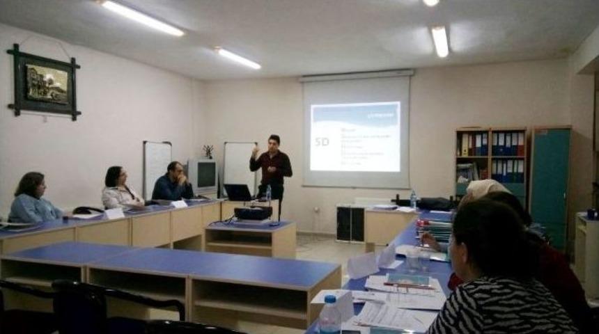 Kadın-erkek Fırsat Eşitliği Ve Kadına Y&ouml;nelik Şiddet Eğitimleri