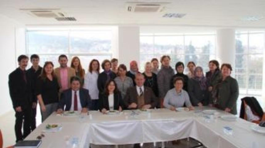 Kadın Meclisinden Lezzet Y&uuml;kl&uuml; Toplantı