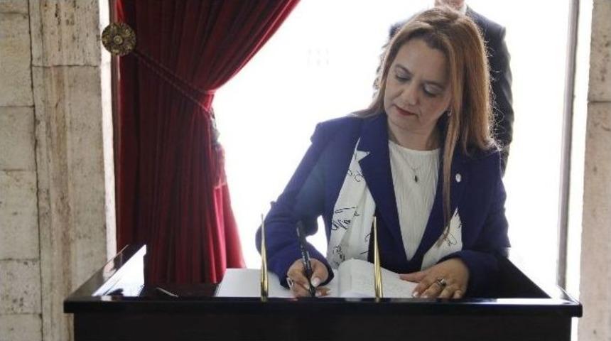 Eczacılardan Anıtkabir&rsquo;e Ziyaret