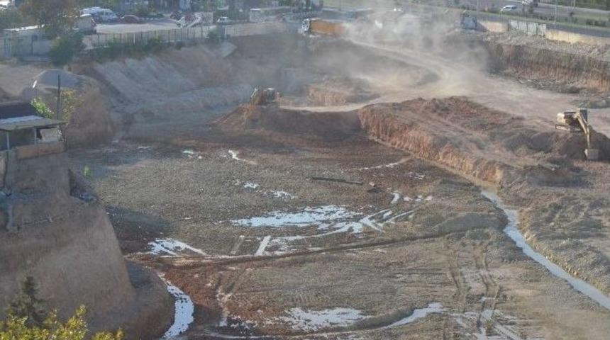 Malatya&rsquo;da Yer Altı Suları İnşaat &Ccedil;alışmalarını Olumsuz Etkiliyor