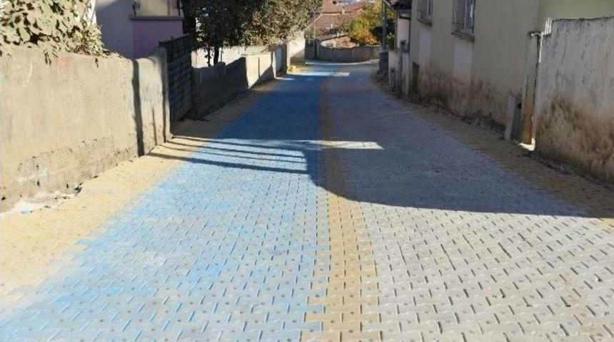 Erbaa&rsquo;da Bozulan Yollar Yenileniyor