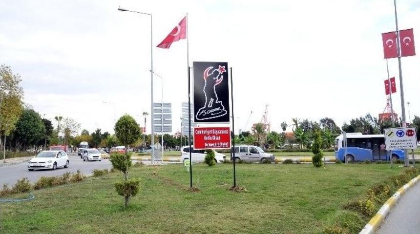 B&uuml;y&uuml;kşehir Belediyesi, Kent Merkezinin &Ccedil;eşitli Noktalarına Atat&uuml;rk Siluetleri Yerleştirdi