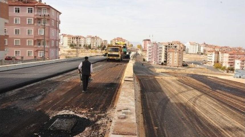 Doğukışla K&ouml;pr&uuml;s&uuml;nde Asfaltlama &Ccedil;alışmaları Başladı