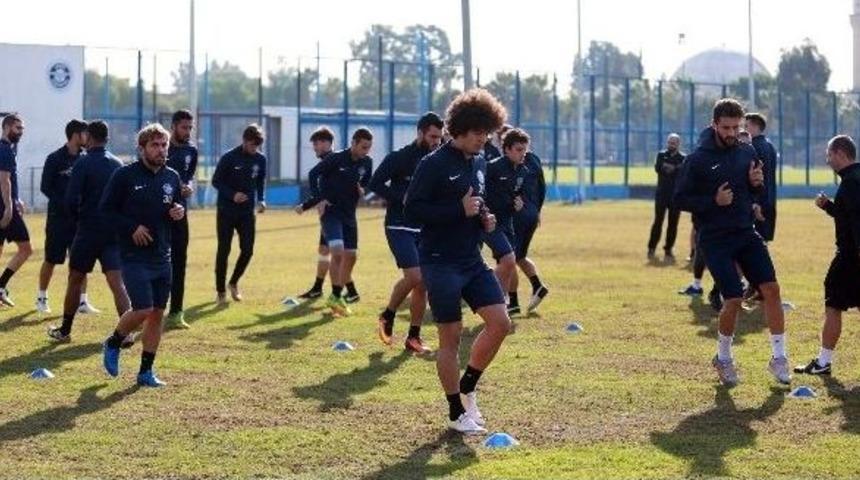 Adana Demirspor Antrenmanlara Başladı