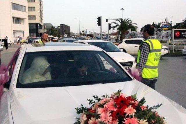 Gelin Ve Damada Düğün Günü Trafik Cezası Şoku