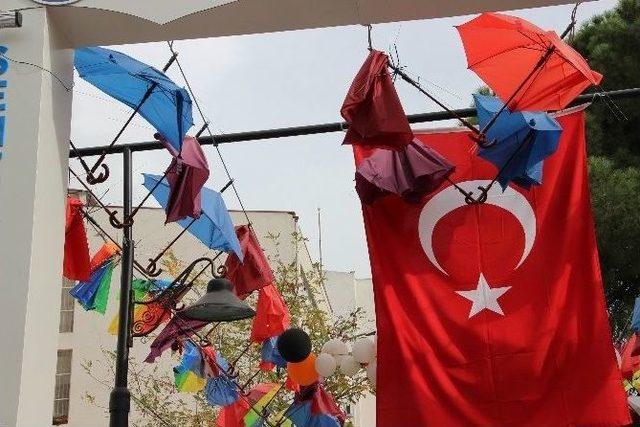 Şemsiyeli Sokağı Lodos Vurdu 2