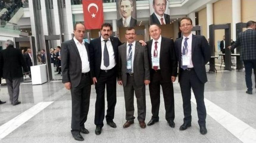 Salihli&rsquo;deki Esnaf Oda Başkanları Esnaf Şurasına Katıldı