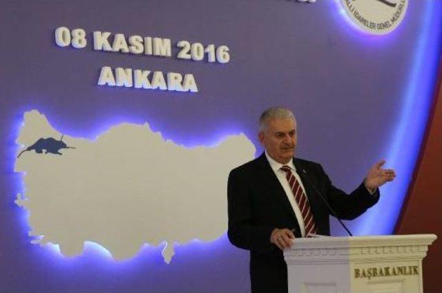 Başbakan Yıldırım, Khk Ile Görevlendirilen  Belediye Başkan Vekilleri Ile Değerlendirme Toplantısı Yaptı