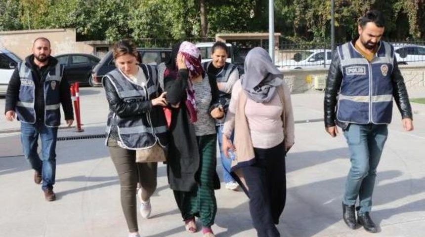 Adıyaman'da Hırsızlığa 4 G&ouml;zaltı