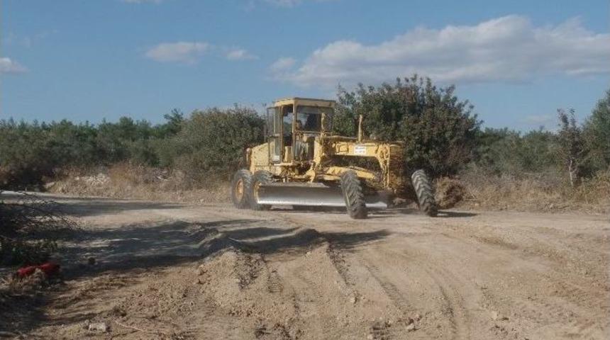 Şehzadeler&rsquo;de Ova Yolu &Ccedil;alışmaları T&uuml;m Hızıyla Devam Ediyor