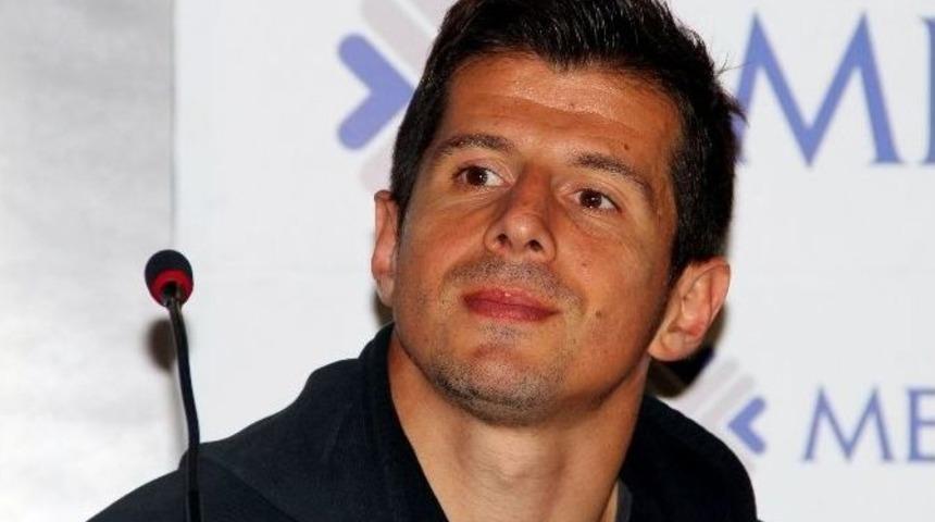 Emre Bel&ouml;zoğlu: "fatih Terim Ve Arda Turan İle G&ouml;r&uuml;şt&uuml;m"