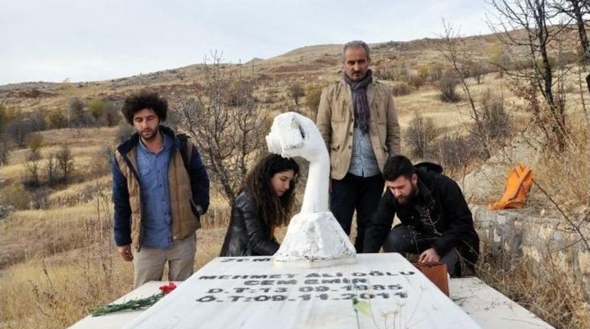 Meslektaşları Cem Emir&rsquo;i Unutmadı