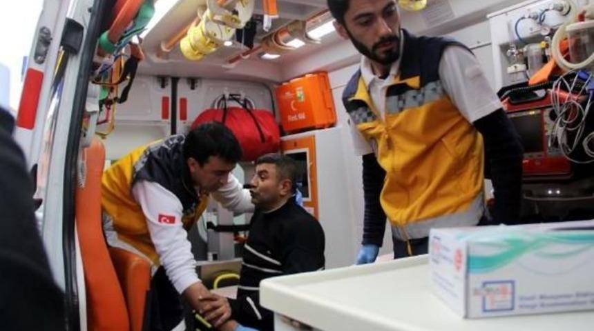 İşsizlikten Bunalıma Girdi, Evini Yaktı