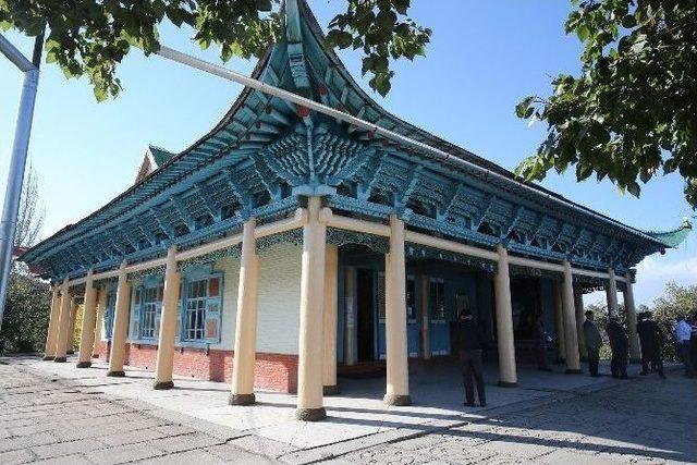 Tika, Kırgızistan’daki Tarihi Dungan Camii’nin Çevre Düzenlemesini Yaptı