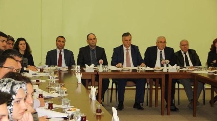 Dezavantajlı &Ouml;ğrencilerin Eğitim-&ouml;ğretime Erişiminin Sağlanması Toplantısı
