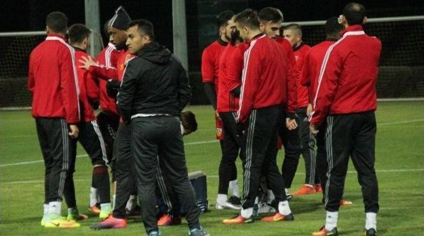 Kayserispor Gen&ccedil;lerbirliği Ma&ccedil;ı Hazırlıklarına Başladı