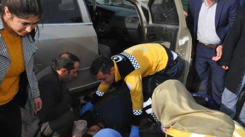 Tatvan'da Kaza: 2 Yaralı