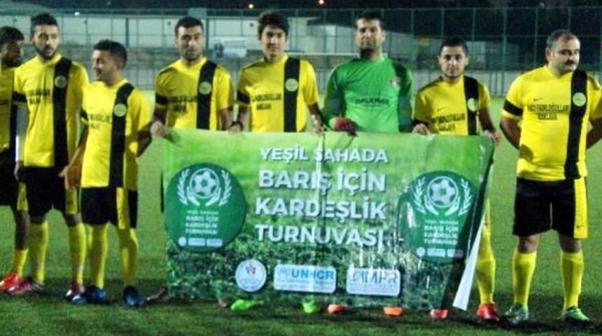 Kilis'te 'yeşil Sahada Barış I&ccedil;in Kardeşlik' Turnuvası