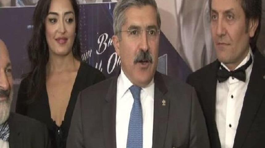 "rus'un Oyunu" Filminin Galası Akmerkez'de Yapıldı