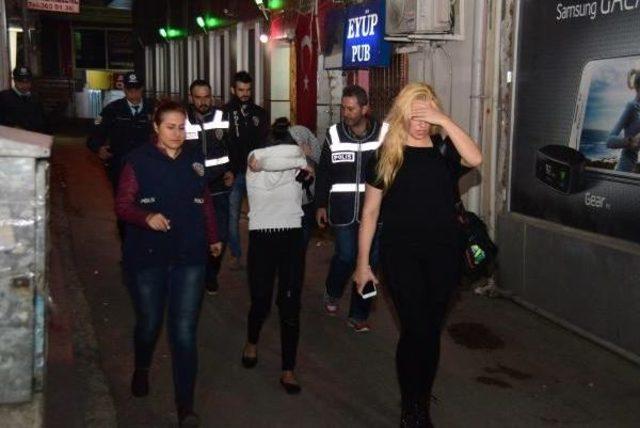 Adana'da Bar Ve Gece Kulüplerinde Asayiş Uygulaması