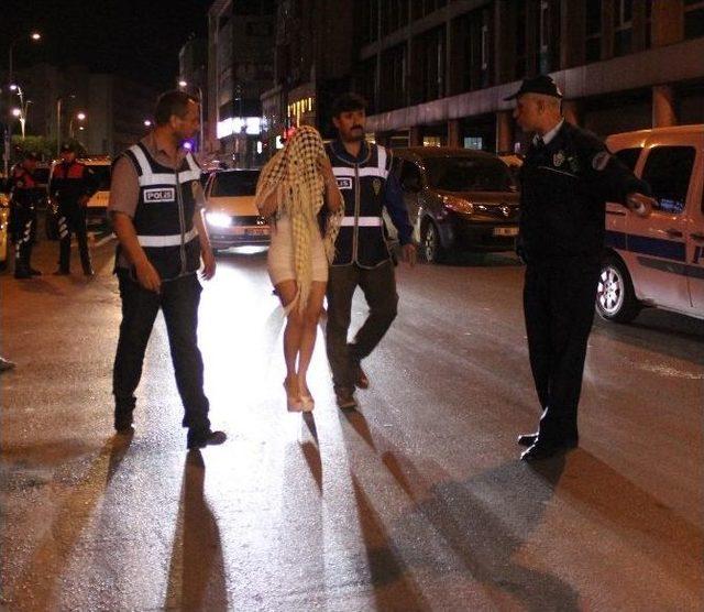 Adana’da 300 Polisle Bar Ve Gece Kulüplerine Asayiş Uygulaması