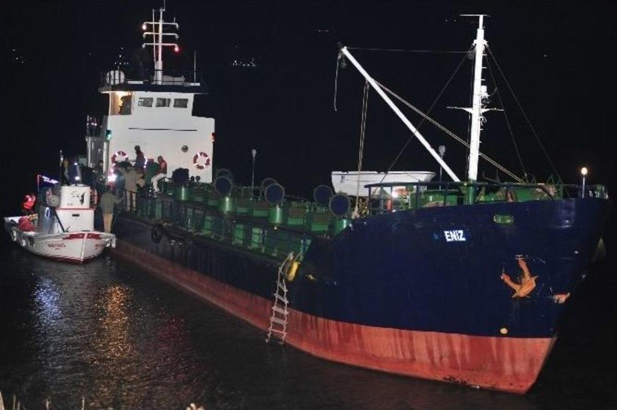&Ccedil;anakkale&rsquo;de Y&uuml;k Gemisinde Nefes Kesen M&uuml;lteci Operasyonu