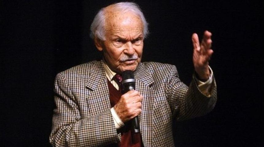 Muzaffer İzg&uuml; Atat&uuml;rk&rsquo;&uuml; Anlattı