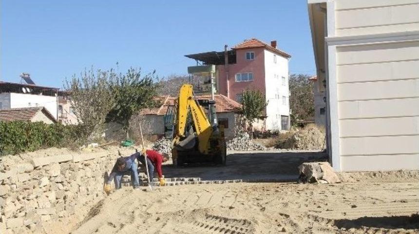 D&uuml;ğ&uuml;n Salonlarının &Ccedil;evre D&uuml;zenlemesi Yapılıyor