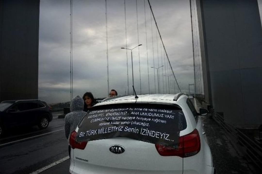 15 Temmuz Şehitler K&ouml;pr&uuml;s&uuml;&rsquo;nde Saat 09.05&rsquo;te Hayat Durdu