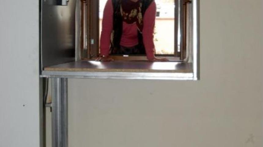 Gen&ccedil;ler, Engelli Kadının Umudu Oldu