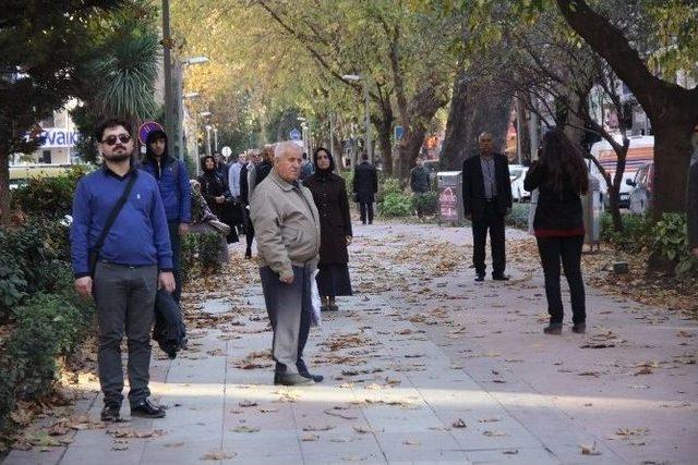 İzmit&rsquo;te 10 Kasım&rsquo;da Hayat Durdu 2