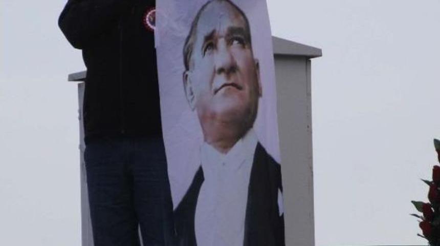 Ordu'da Atat&uuml;rk &Ouml;l&uuml;m&uuml;n&uuml;n 78'inci Yılında Anıldı