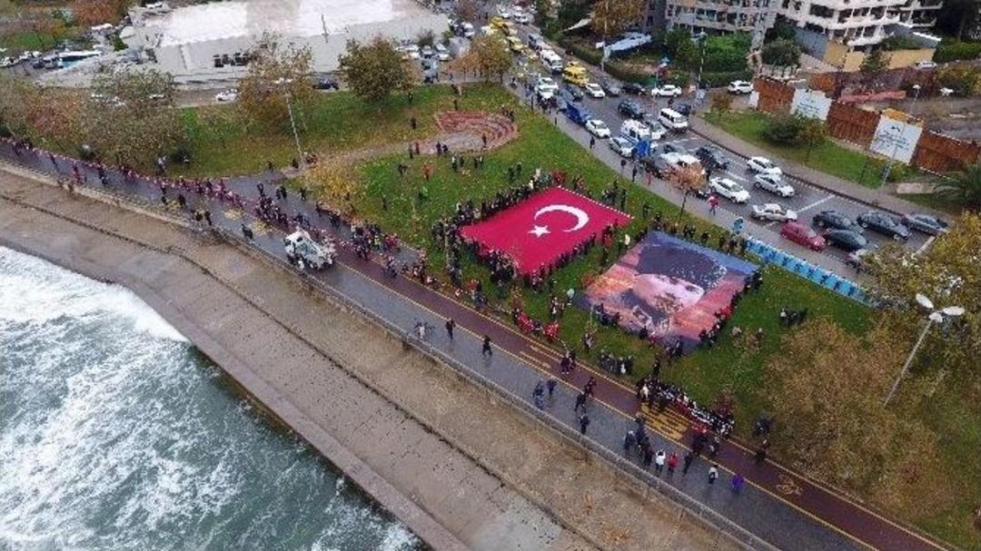 Kadık&ouml;y&rsquo;de 6,5 Kilometrelik &lsquo;ata&rsquo;ya Saygı Zinciri&rsquo;