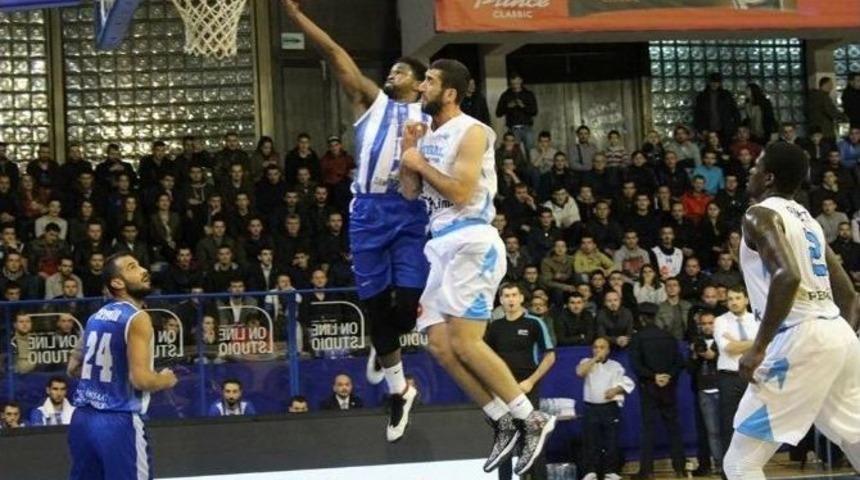 B&uuml;y&uuml;k&ccedil;ekmece Avrupa&rsquo;da Zafere Koşuyor